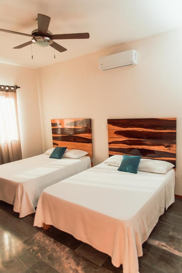 Villa With Ocean View, Pool, Restaurant And Rooftop Isla Mujeres Extérieur photo